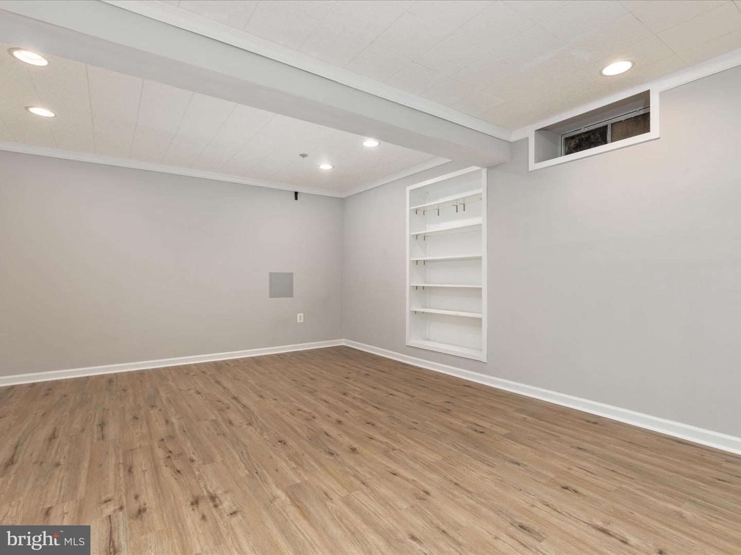 514 NORTH ST NE, LEESBURG, Virginia 20176, 4 Bedrooms Bedrooms, ,2 BathroomsBathrooms,Residential,For sale,514 NORTH ST NE,VALO2104196 MLS # VALO2104196