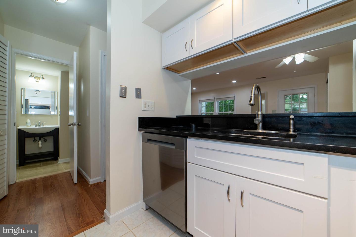 14323 JOHNNY MOORE CT, CENTREVILLE, Virginia 20120, 1 Bedroom Bedrooms, ,1 BathroomBathrooms,Residential,For sale,14323 JOHNNY MOORE CT,VAFX2260178 MLS # VAFX2260178