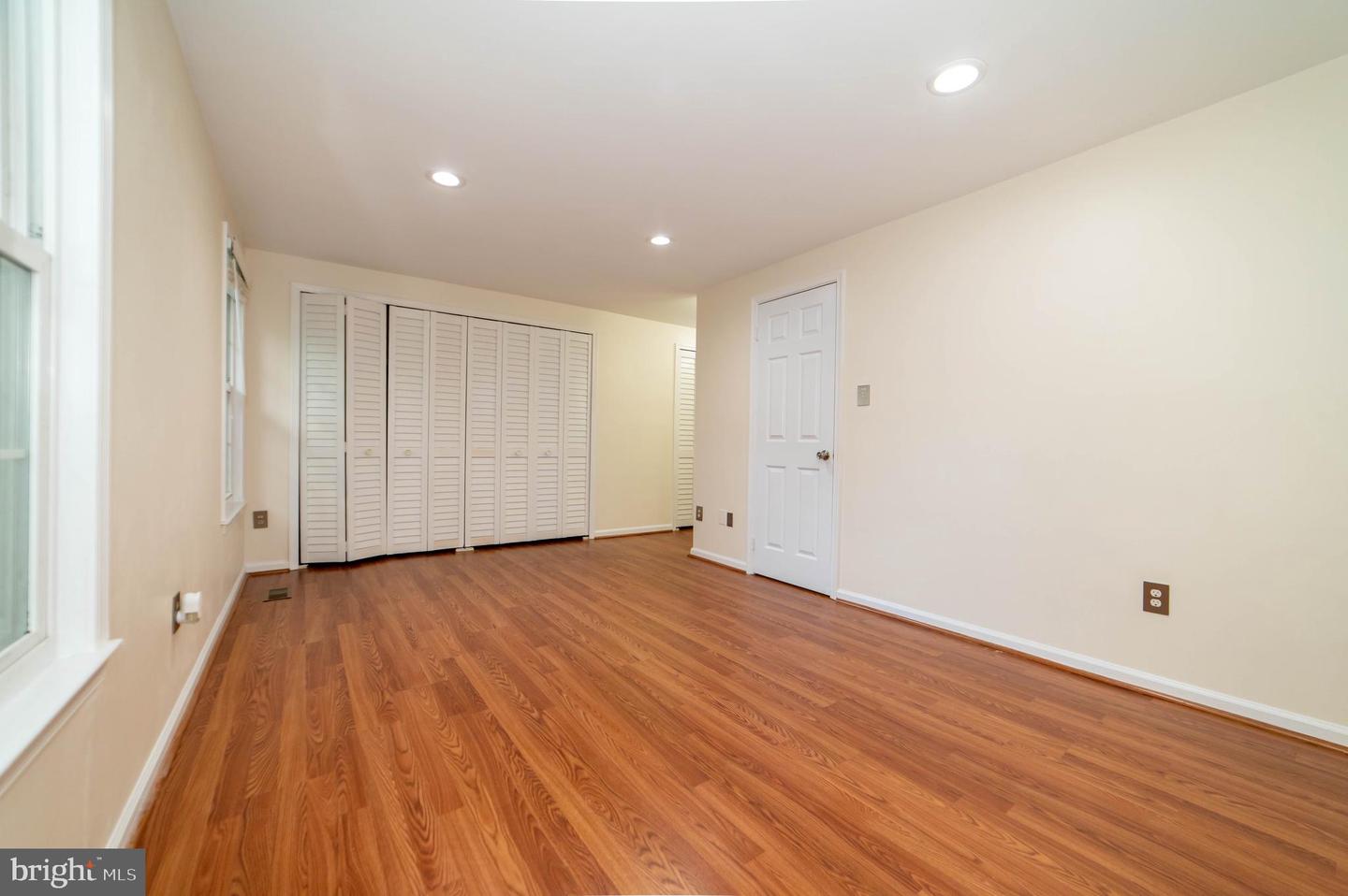 14323 JOHNNY MOORE CT, CENTREVILLE, Virginia 20120, 1 Bedroom Bedrooms, ,1 BathroomBathrooms,Residential,For sale,14323 JOHNNY MOORE CT,VAFX2260178 MLS # VAFX2260178