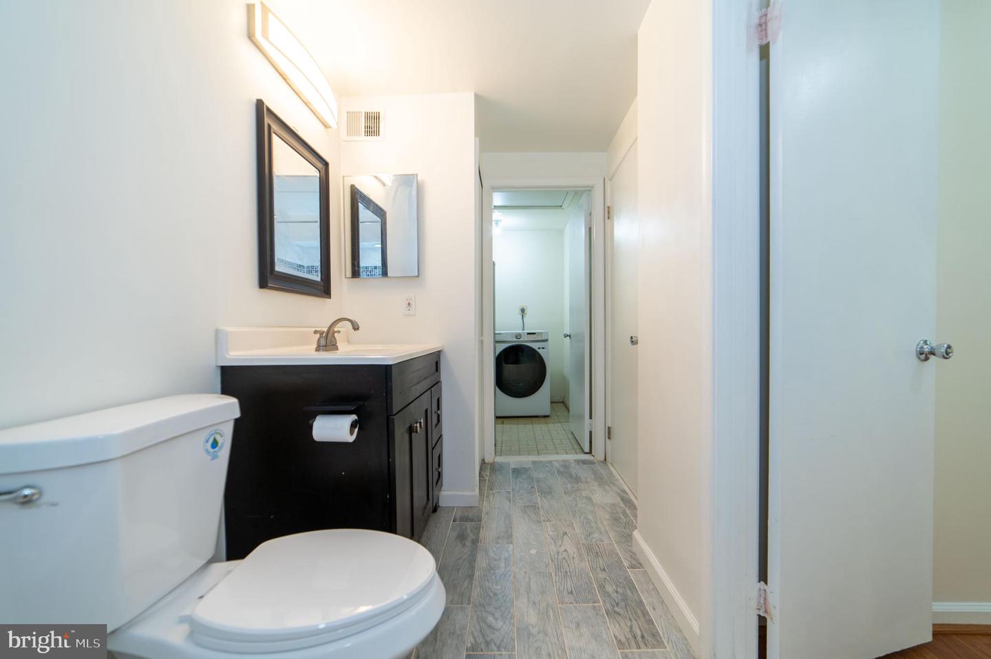 14323 JOHNNY MOORE CT, CENTREVILLE, Virginia 20120, 1 Bedroom Bedrooms, ,1 BathroomBathrooms,Residential,For sale,14323 JOHNNY MOORE CT,VAFX2260178 MLS # VAFX2260178