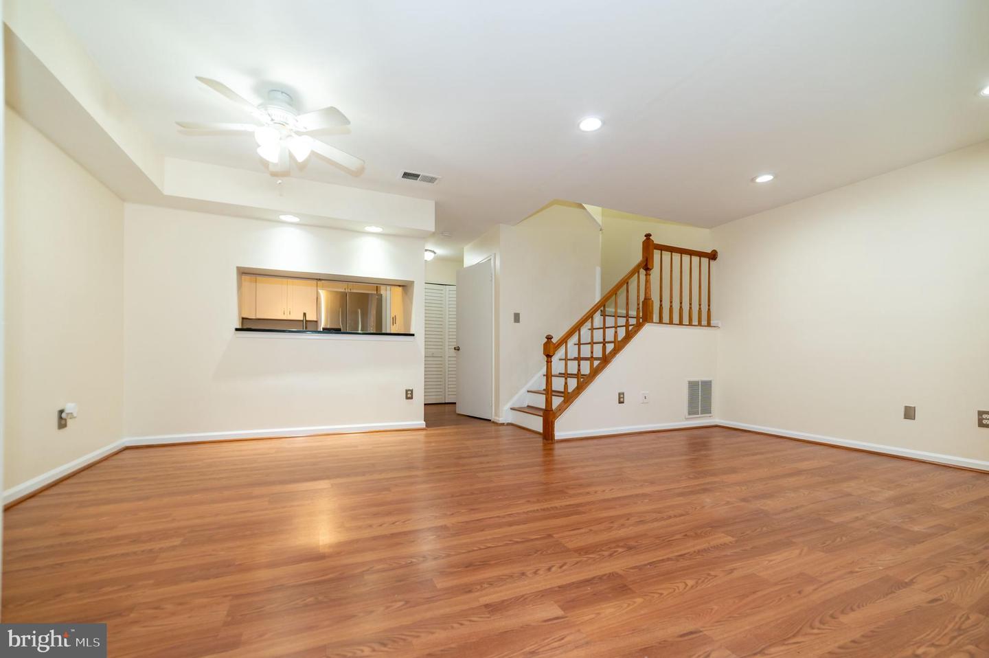 14323 JOHNNY MOORE CT, CENTREVILLE, Virginia 20120, 1 Bedroom Bedrooms, ,1 BathroomBathrooms,Residential,For sale,14323 JOHNNY MOORE CT,VAFX2260178 MLS # VAFX2260178