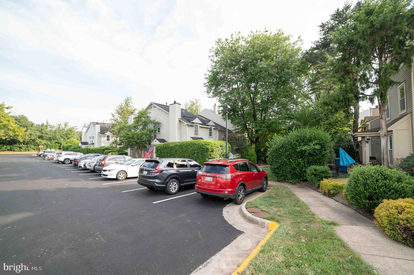 14323 JOHNNY MOORE CT, CENTREVILLE, Virginia 20120, 1 Bedroom Bedrooms, ,1 BathroomBathrooms,Residential,For sale,14323 JOHNNY MOORE CT,VAFX2260178 MLS # VAFX2260178