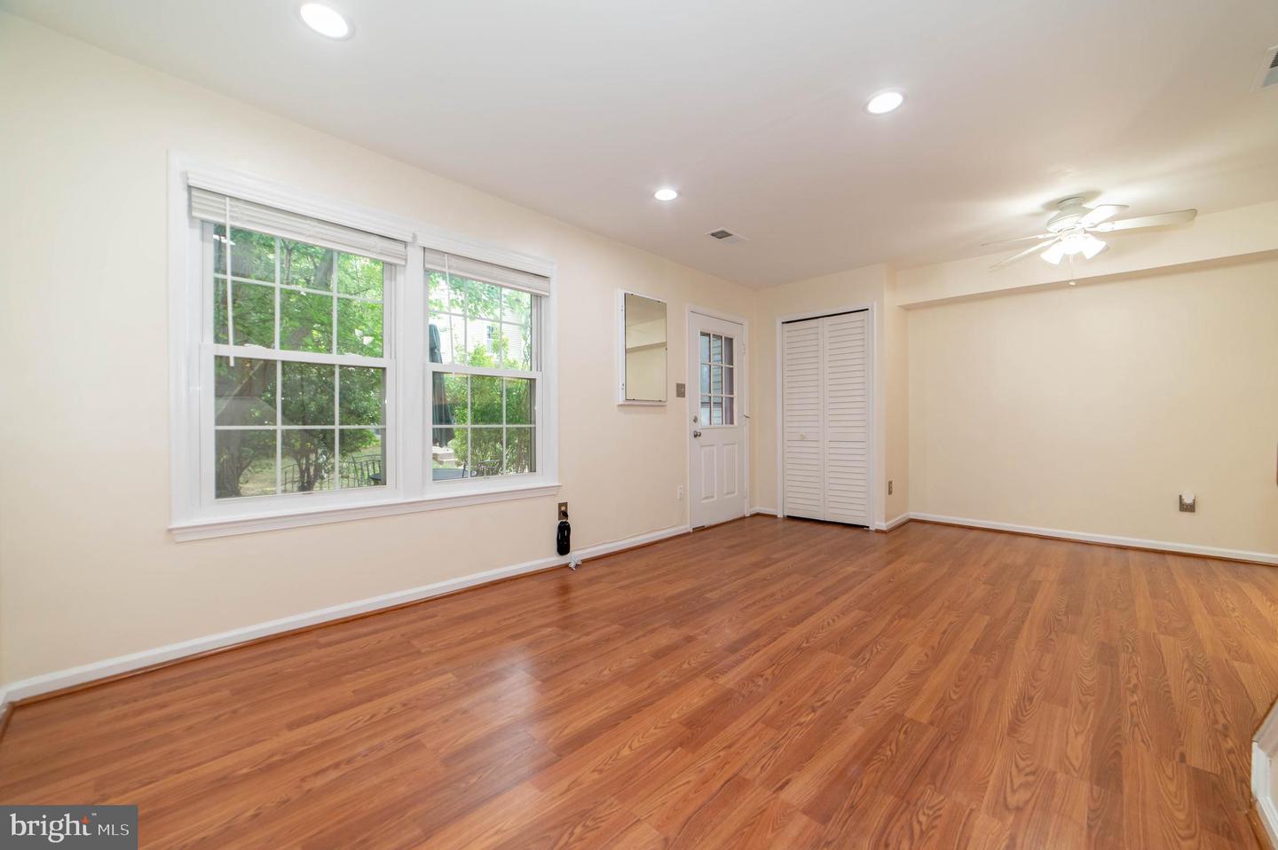 14323 JOHNNY MOORE CT, CENTREVILLE, Virginia 20120, 1 Bedroom Bedrooms, ,1 BathroomBathrooms,Residential,For sale,14323 JOHNNY MOORE CT,VAFX2260178 MLS # VAFX2260178