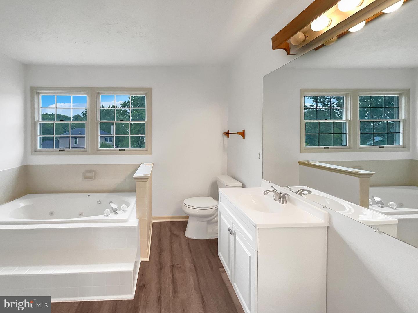 2007 JONATHAN DR, STERLING, Virginia 20164, 5 Bedrooms Bedrooms, ,3 BathroomsBathrooms,Residential,For sale,2007 JONATHAN DR,VALO2104226 MLS # VALO2104226