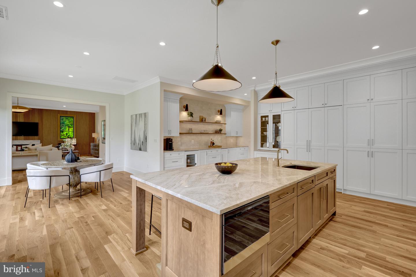 1740 ATOGA AVE, MCLEAN, Virginia 22101, 7 Bedrooms Bedrooms, 16 Rooms Rooms,7 BathroomsBathrooms,Residential,For sale,1740 ATOGA AVE,VAFX2260232 MLS # VAFX2260232