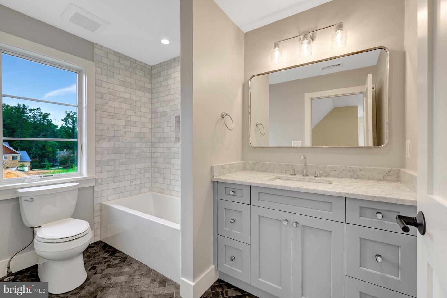 1740 ATOGA AVE, MCLEAN, Virginia 22101, 7 Bedrooms Bedrooms, 16 Rooms Rooms,7 BathroomsBathrooms,Residential,For sale,1740 ATOGA AVE,VAFX2260232 MLS # VAFX2260232