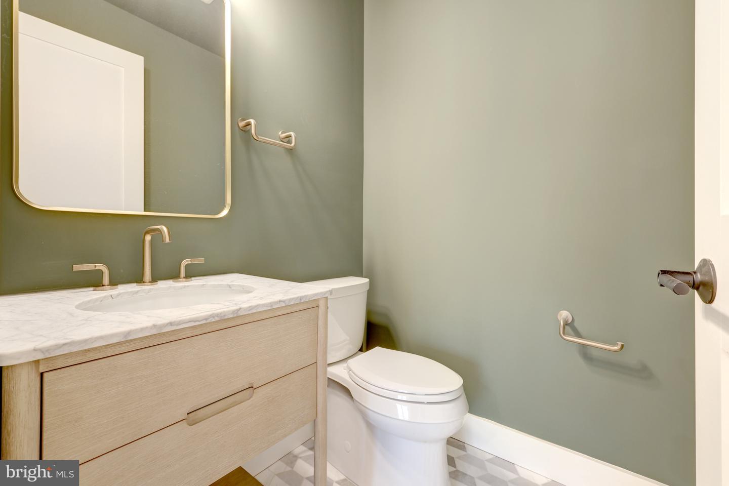 1740 ATOGA AVE, MCLEAN, Virginia 22101, 7 Bedrooms Bedrooms, 16 Rooms Rooms,7 BathroomsBathrooms,Residential,For sale,1740 ATOGA AVE,VAFX2260232 MLS # VAFX2260232