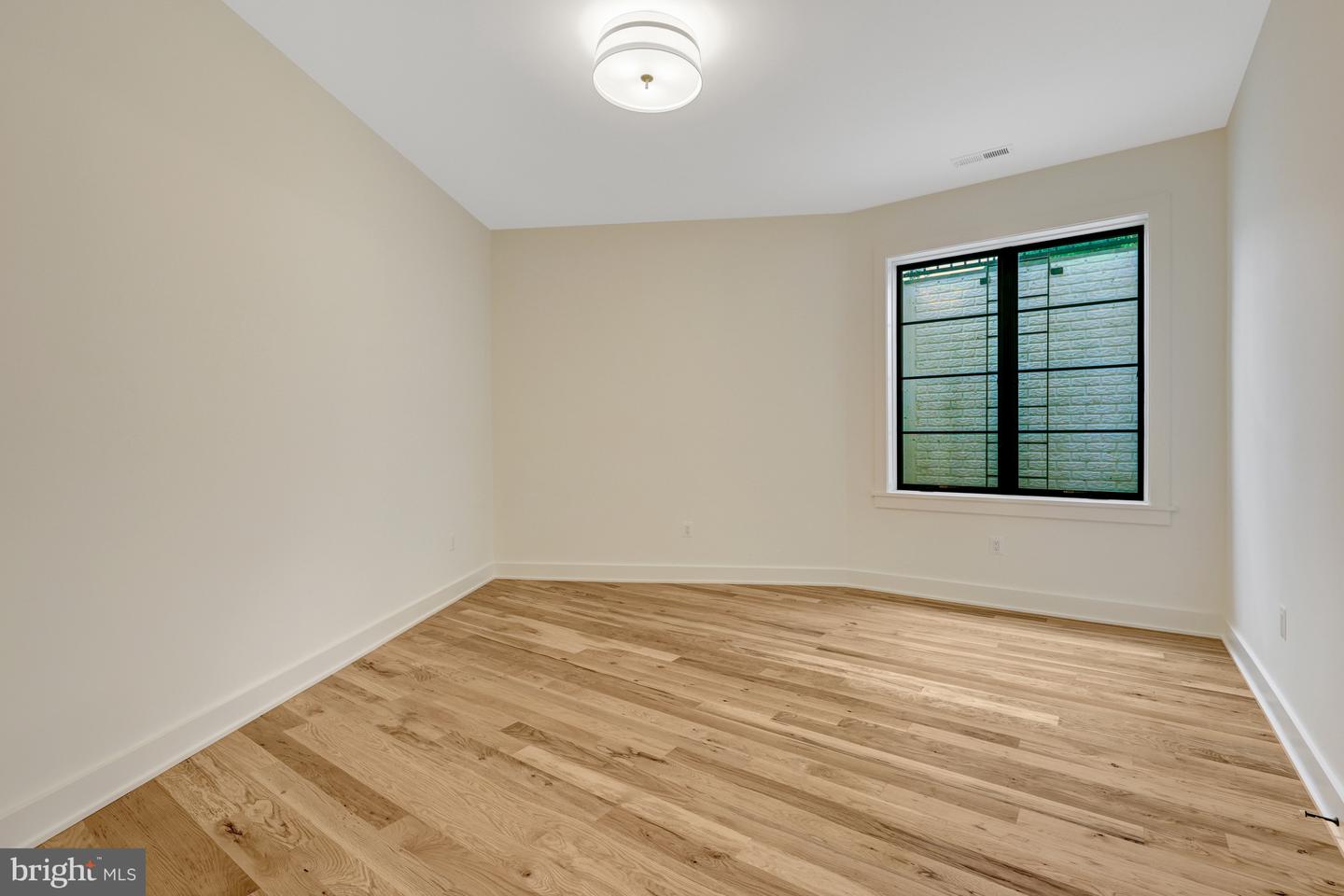 1740 ATOGA AVE, MCLEAN, Virginia 22101, 7 Bedrooms Bedrooms, 16 Rooms Rooms,7 BathroomsBathrooms,Residential,For sale,1740 ATOGA AVE,VAFX2260232 MLS # VAFX2260232