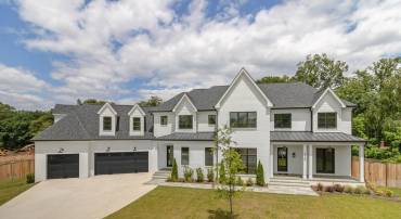 1740 ATOGA AVE, MCLEAN, Virginia 22101, 7 Bedrooms Bedrooms, 16 Rooms Rooms,7 BathroomsBathrooms,Residential,For sale,1740 ATOGA AVE,VAFX2260232 MLS # VAFX2260232