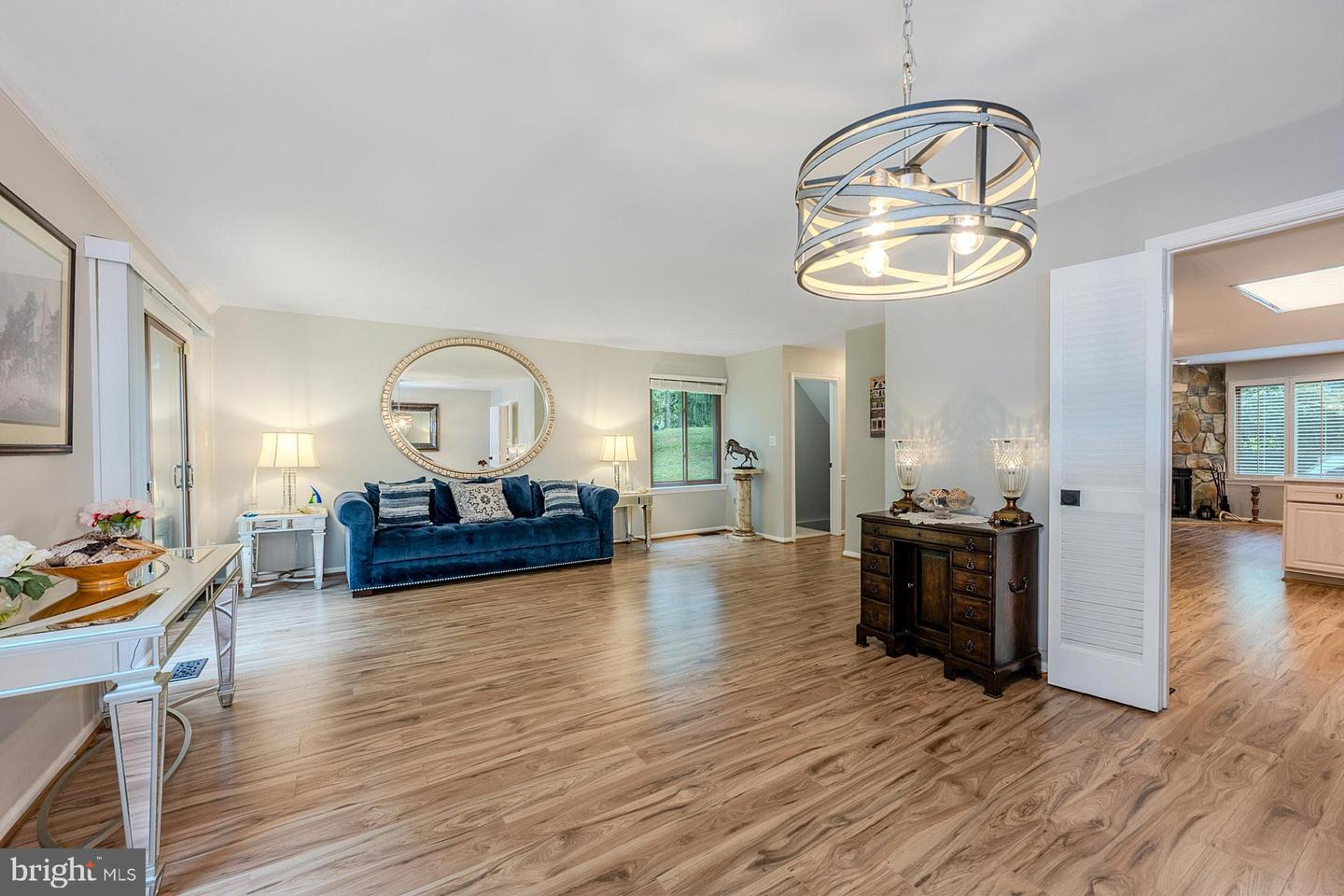 5755 WATERS EDGE LANDING LN, BURKE, Virginia 22015, 4 Bedrooms Bedrooms, ,3 BathroomsBathrooms,Residential,For sale,5755 WATERS EDGE LANDING LN,VAFX2260236 MLS # VAFX2260236