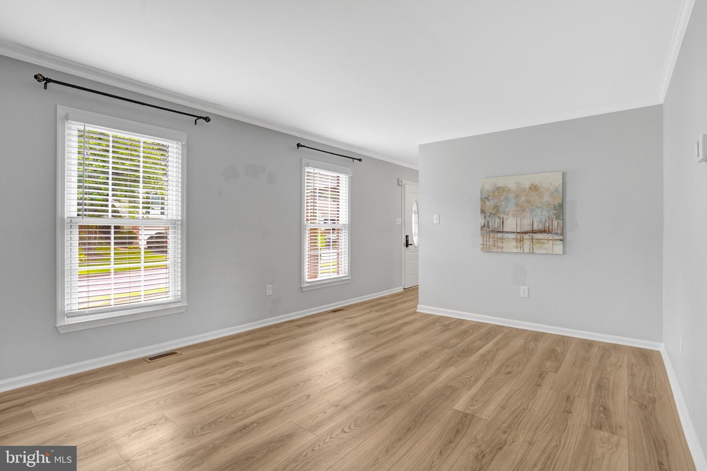 8298 LINDSIDE WAY, SPRINGFIELD, Virginia 22153, 4 Bedrooms Bedrooms, ,3 BathroomsBathrooms,Residential,For sale,8298 LINDSIDE WAY,VAFX2260238 MLS # VAFX2260238