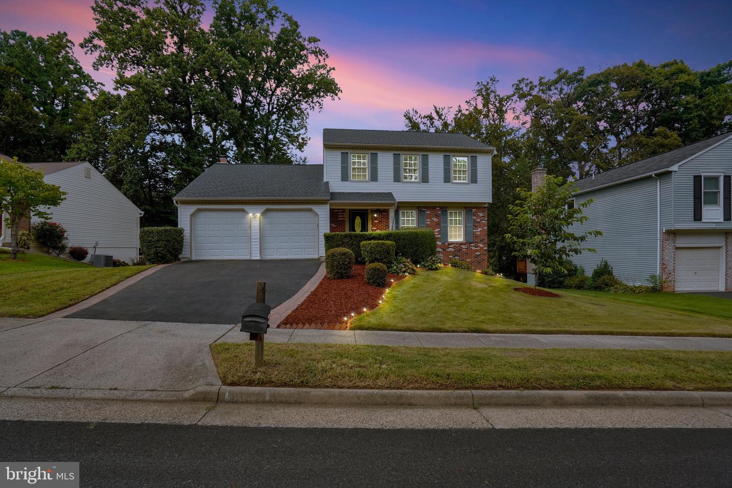 8298 LINDSIDE WAY, SPRINGFIELD, Virginia 22153, 4 Bedrooms Bedrooms, ,3 BathroomsBathrooms,Residential,For sale,8298 LINDSIDE WAY,VAFX2260238 MLS # VAFX2260238