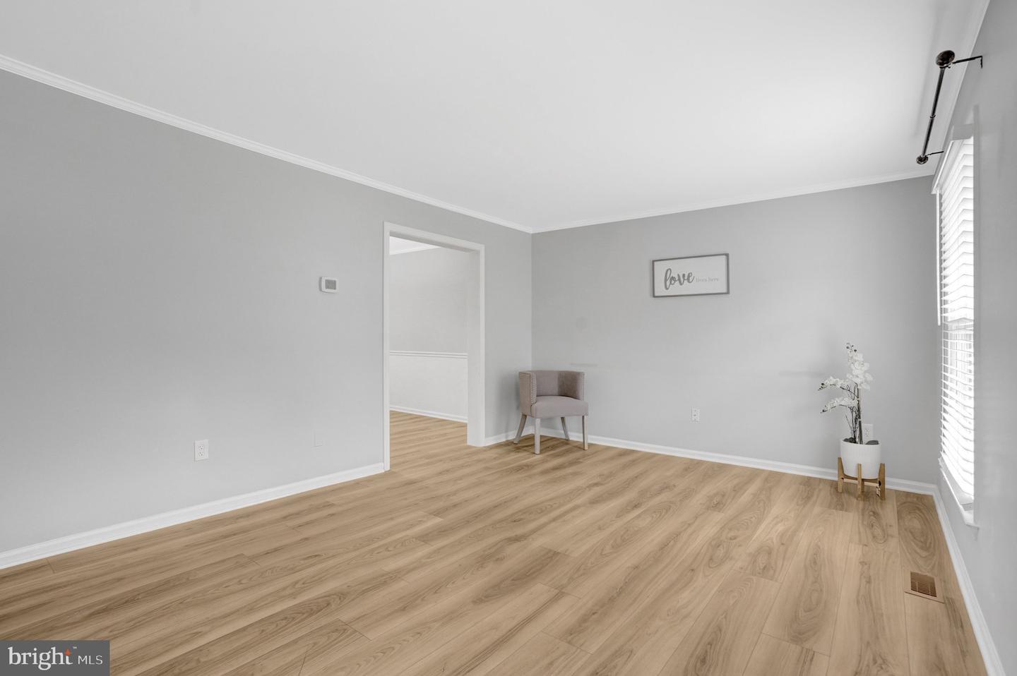 8298 LINDSIDE WAY, SPRINGFIELD, Virginia 22153, 4 Bedrooms Bedrooms, ,3 BathroomsBathrooms,Residential,For sale,8298 LINDSIDE WAY,VAFX2260238 MLS # VAFX2260238