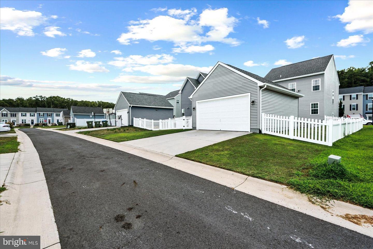 6509 CRITTENDEN LN, SPOTSYLVANIA, Virginia 22553, 4 Bedrooms Bedrooms, 8 Rooms Rooms,3 BathroomsBathrooms,Residential,For sale,6509 CRITTENDEN LN,VASP2035356 MLS # VASP2035356