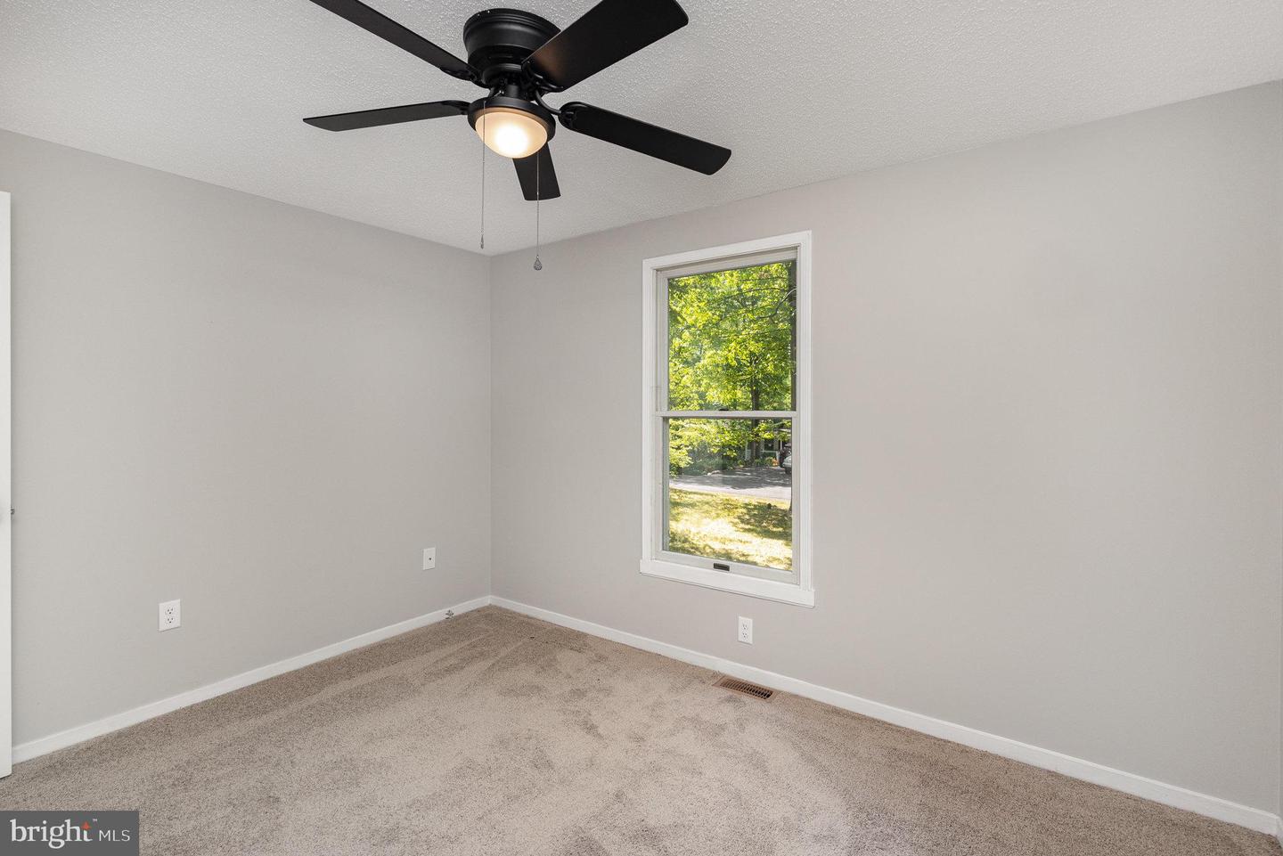 125 CUMBERLAND CIR, LOCUST GROVE, Virginia 22508, 3 Bedrooms Bedrooms, ,2 BathroomsBathrooms,Residential,For sale,125 CUMBERLAND CIR,VAOR2010436 MLS # VAOR2010436