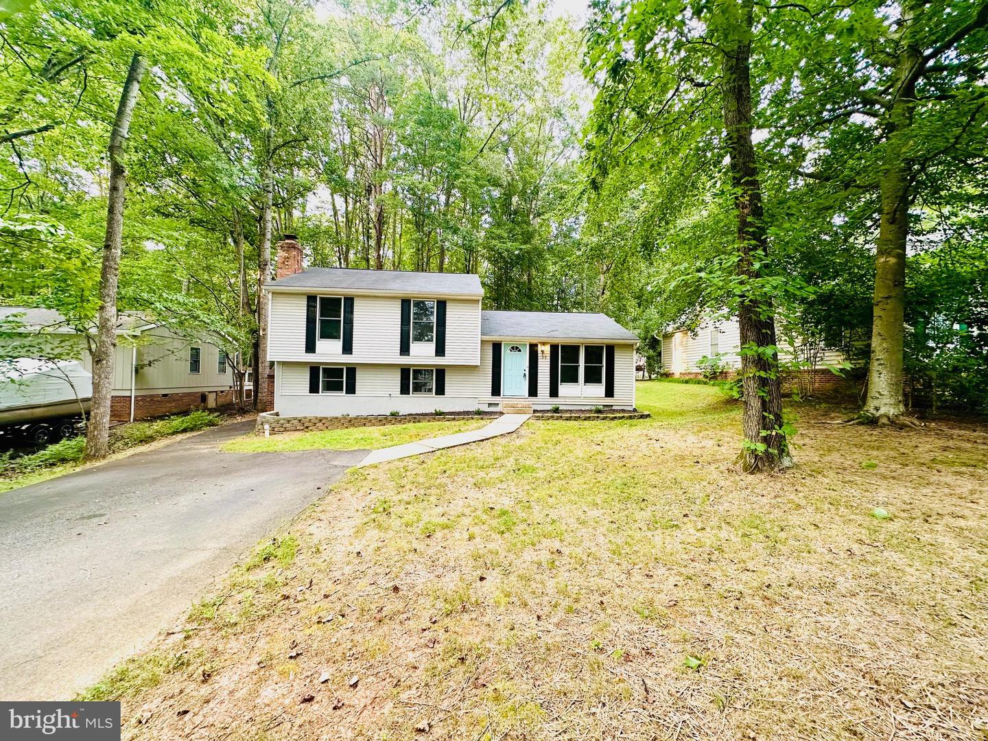 125 CUMBERLAND CIR, LOCUST GROVE, Virginia 22508, 3 Bedrooms Bedrooms, ,2 BathroomsBathrooms,Residential,For sale,125 CUMBERLAND CIR,VAOR2010436 MLS # VAOR2010436