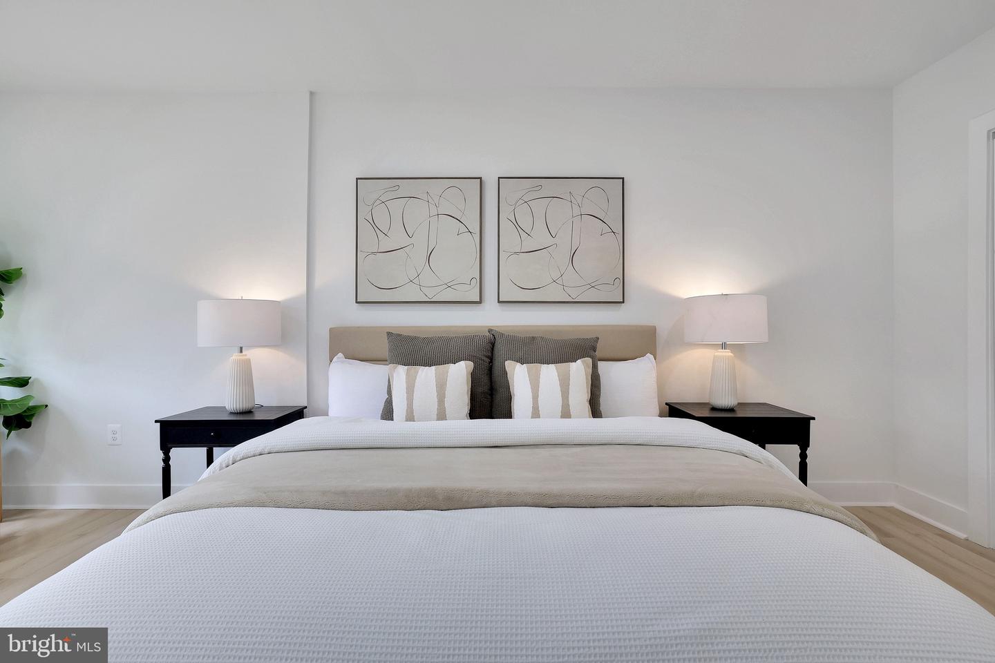 746 NEWTON PL NW, WASHINGTON, District Of Columbia 20010, 4 Bedrooms Bedrooms, 6 Rooms Rooms,3 BathroomsBathrooms,Residential,For sale,746 NEWTON PL NW,DCDC2214456 MLS # DCDC2214456