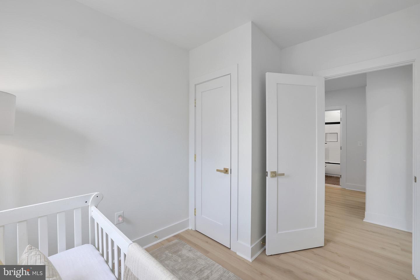 746 NEWTON PL NW, WASHINGTON, District Of Columbia 20010, 4 Bedrooms Bedrooms, 6 Rooms Rooms,3 BathroomsBathrooms,Residential,For sale,746 NEWTON PL NW,DCDC2214456 MLS # DCDC2214456