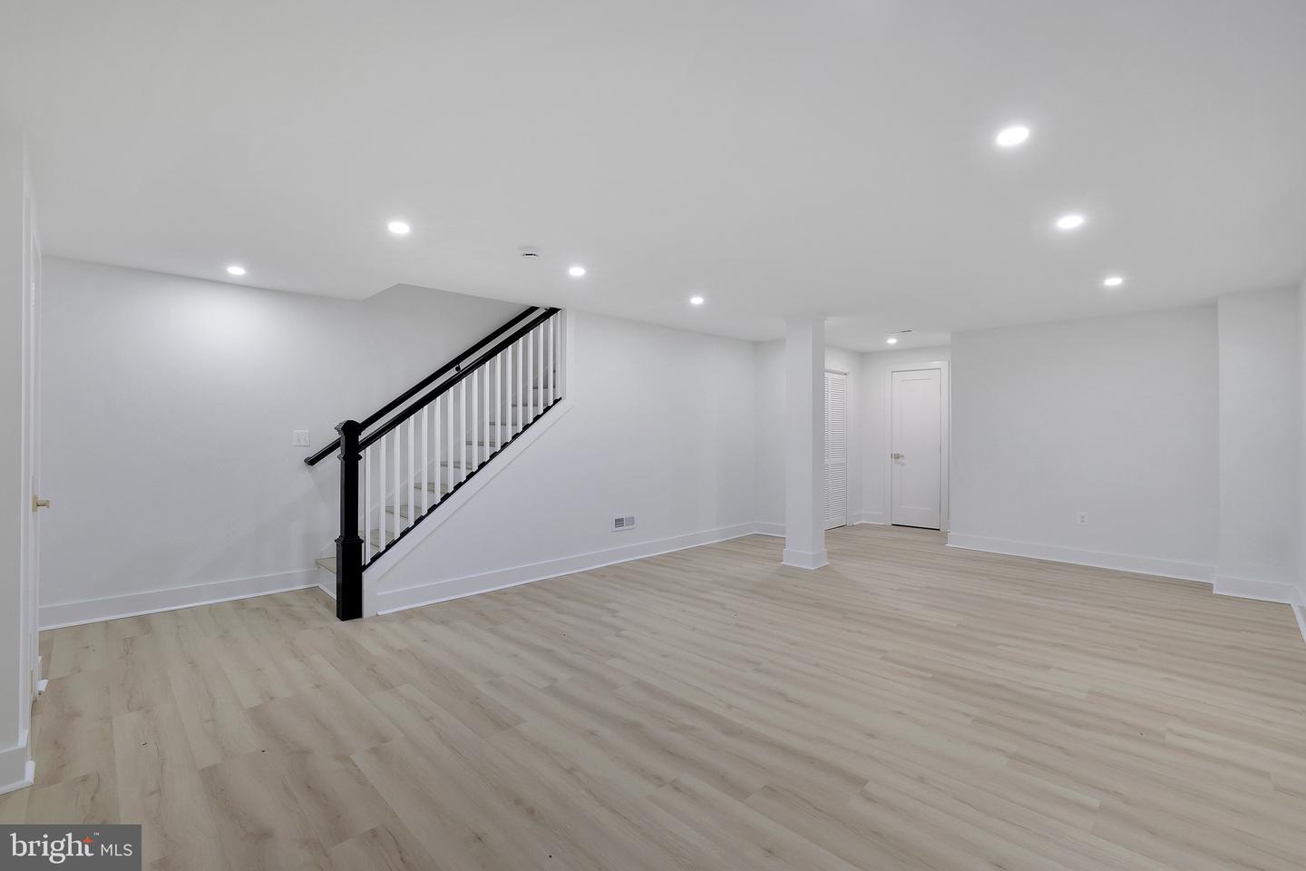 746 NEWTON PL NW, WASHINGTON, District Of Columbia 20010, 4 Bedrooms Bedrooms, 6 Rooms Rooms,3 BathroomsBathrooms,Residential,For sale,746 NEWTON PL NW,DCDC2214456 MLS # DCDC2214456
