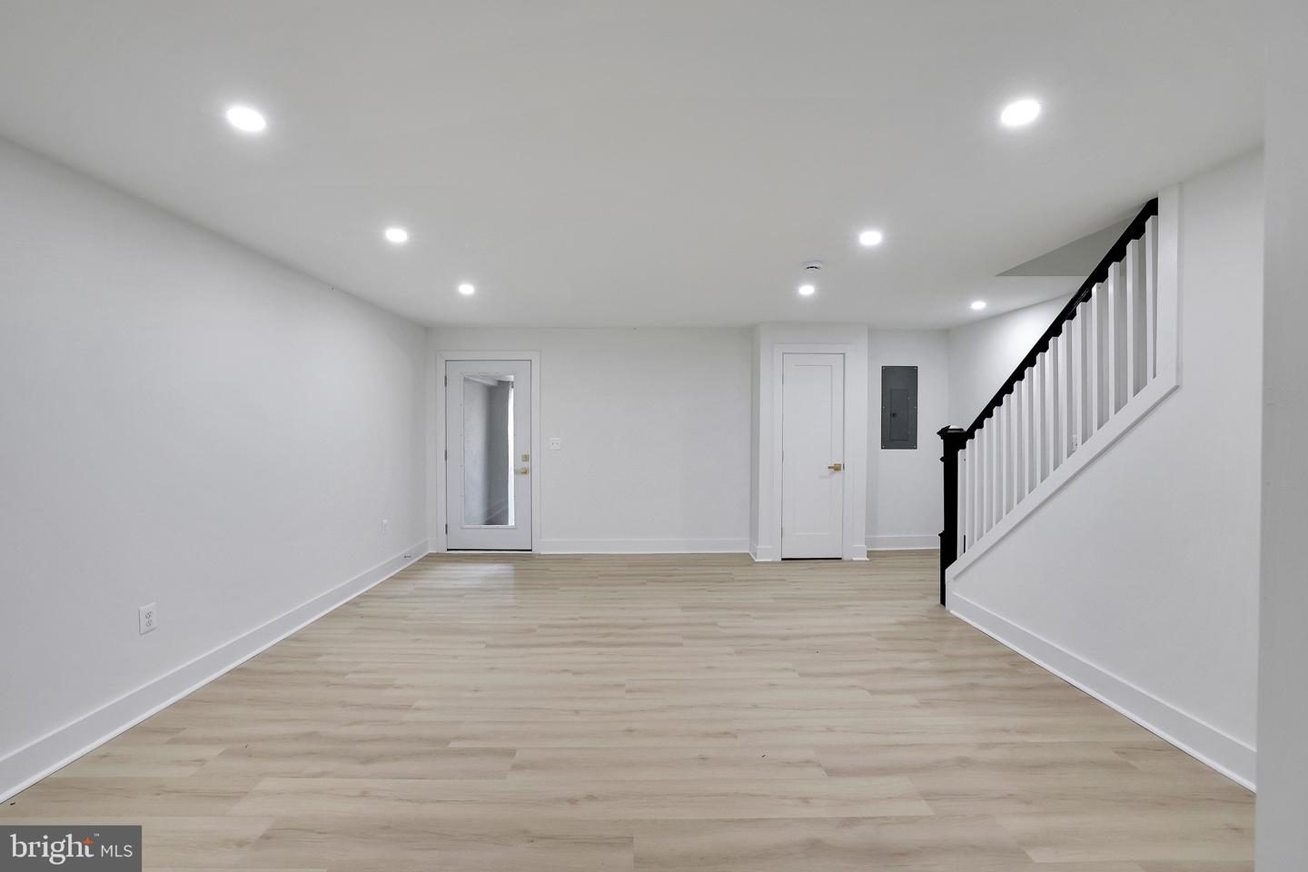 746 NEWTON PL NW, WASHINGTON, District Of Columbia 20010, 4 Bedrooms Bedrooms, 6 Rooms Rooms,3 BathroomsBathrooms,Residential,For sale,746 NEWTON PL NW,DCDC2214456 MLS # DCDC2214456