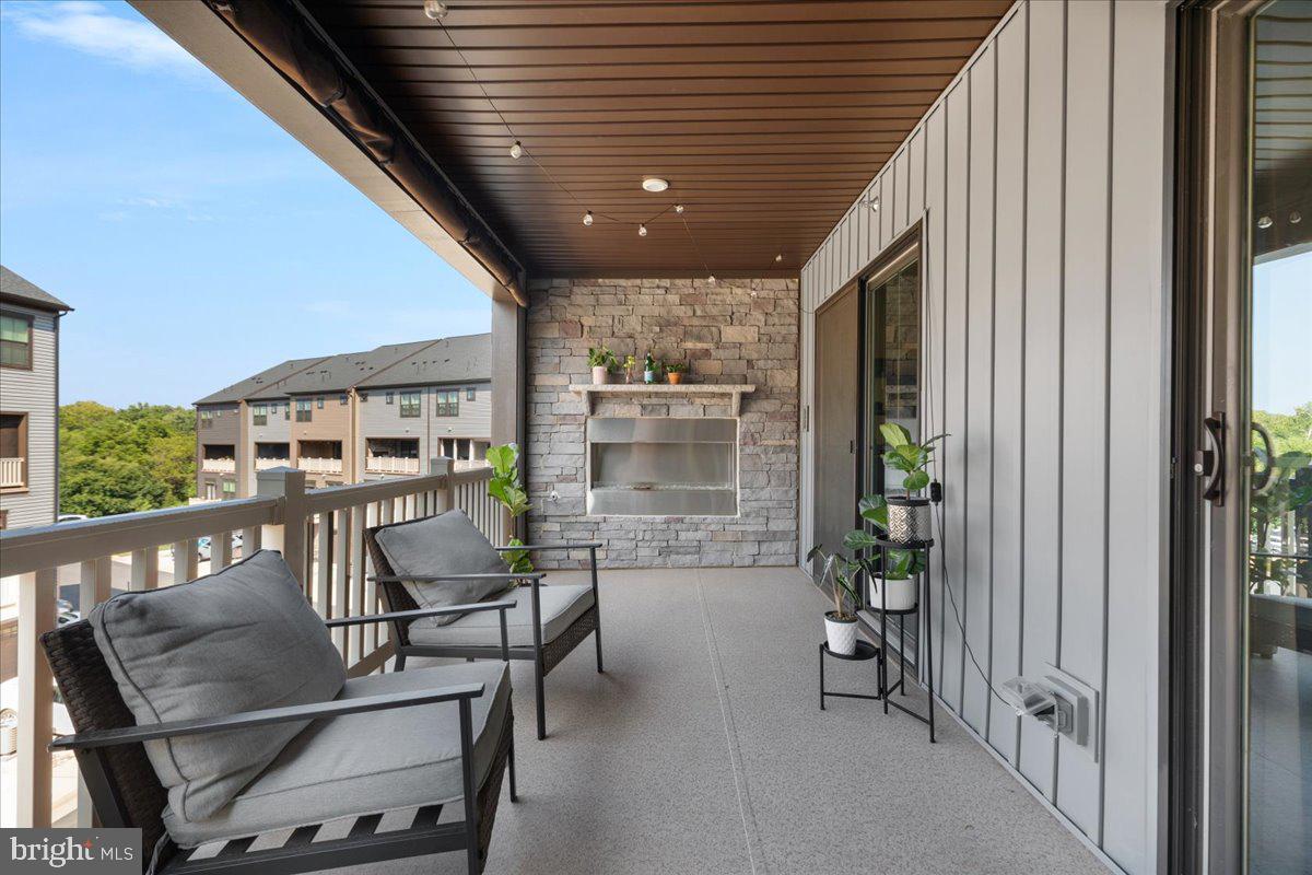 2685 VELOCITY RD #47F, HERNDON, Virginia 20171, 3 Bedrooms Bedrooms, 11 Rooms Rooms,2 BathroomsBathrooms,Residential,For sale,2685 VELOCITY RD #47F,VAFX2260302 MLS # VAFX2260302