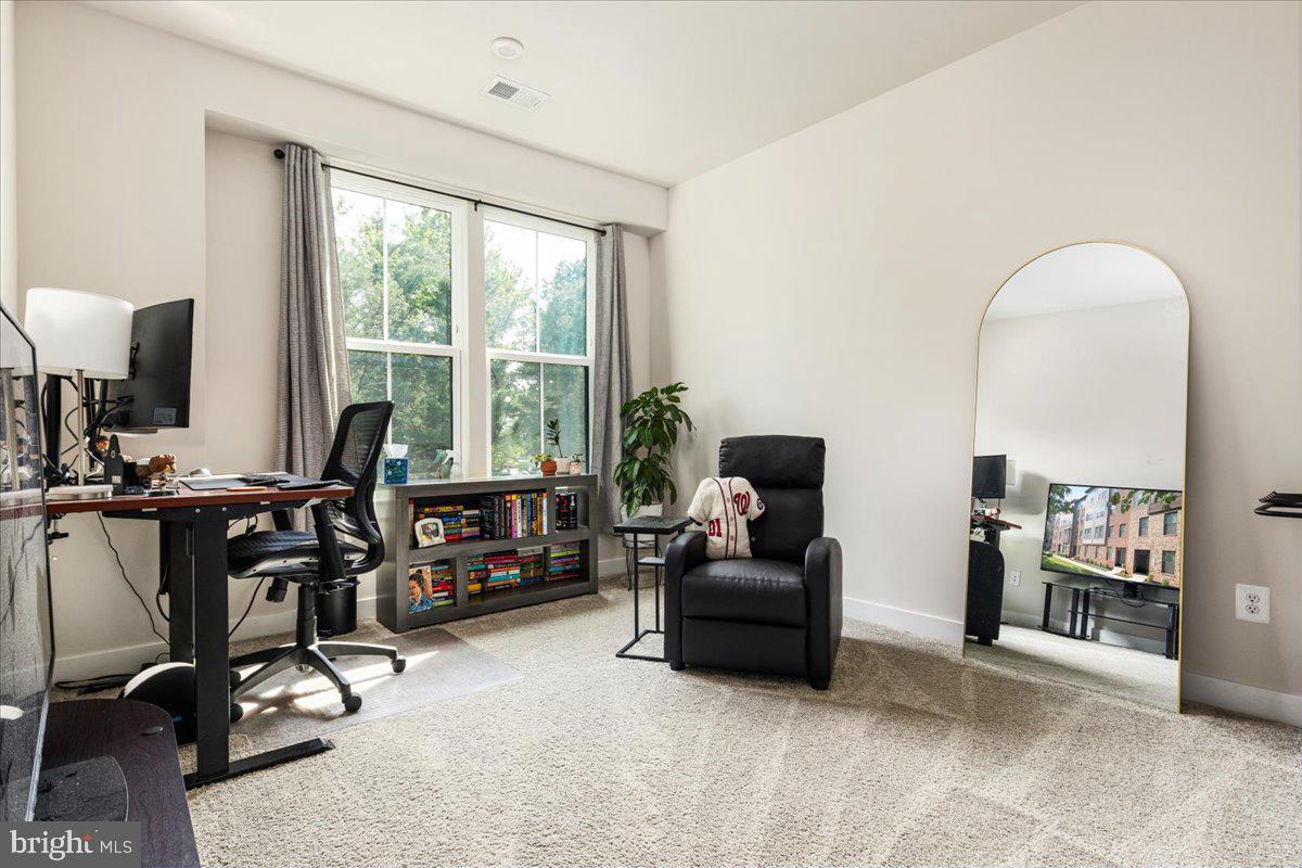 2685 VELOCITY RD #47F, HERNDON, Virginia 20171, 3 Bedrooms Bedrooms, 11 Rooms Rooms,2 BathroomsBathrooms,Residential,For sale,2685 VELOCITY RD #47F,VAFX2260302 MLS # VAFX2260302