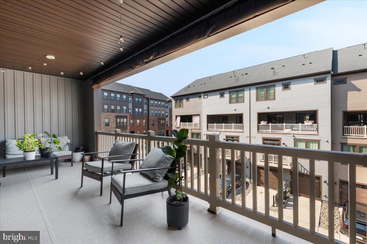 2685 VELOCITY RD #47F, HERNDON, Virginia 20171, 3 Bedrooms Bedrooms, 11 Rooms Rooms,2 BathroomsBathrooms,Residential,For sale,2685 VELOCITY RD #47F,VAFX2260302 MLS # VAFX2260302