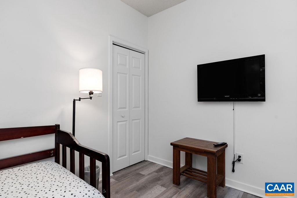 2013 STONE RIDGE WOODS CONDOS, WINTERGREEN RESORT, Virginia 22967, 2 Bedrooms Bedrooms, ,2 BathroomsBathrooms,Residential,For sale,2013 STONE RIDGE WOODS CONDOS,667659 MLS # 667659