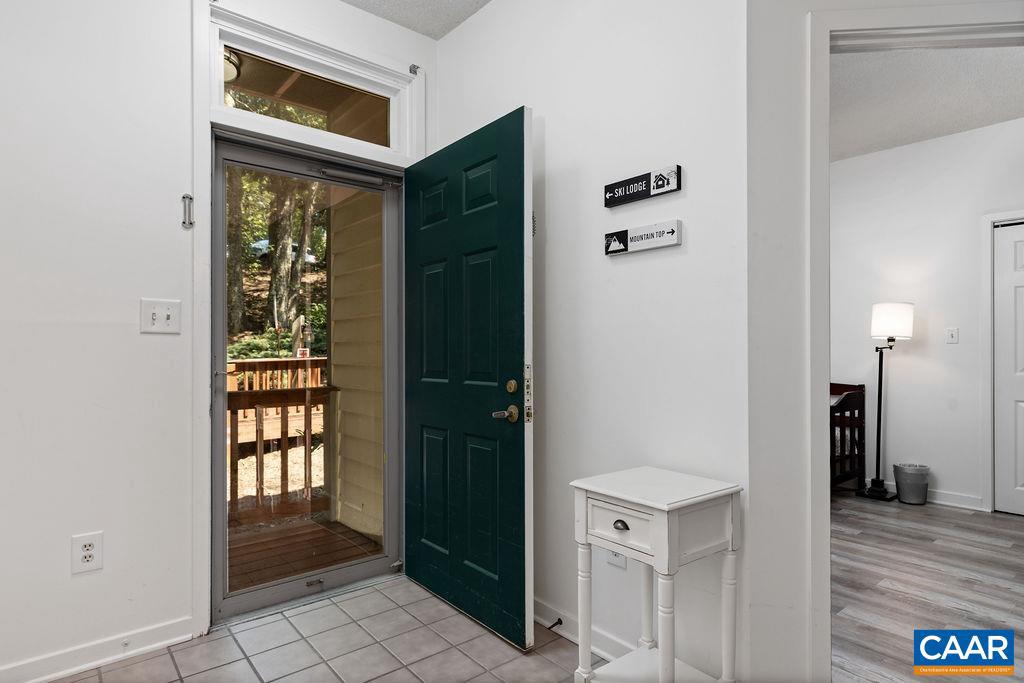 2013 STONE RIDGE WOODS CONDOS, WINTERGREEN RESORT, Virginia 22967, 2 Bedrooms Bedrooms, ,2 BathroomsBathrooms,Residential,For sale,2013 STONE RIDGE WOODS CONDOS,667659 MLS # 667659
