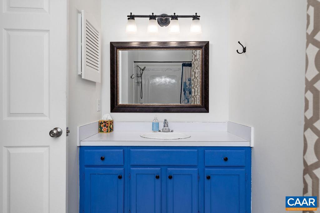 2013 STONE RIDGE WOODS CONDOS, WINTERGREEN RESORT, Virginia 22967, 2 Bedrooms Bedrooms, ,2 BathroomsBathrooms,Residential,For sale,2013 STONE RIDGE WOODS CONDOS,667659 MLS # 667659