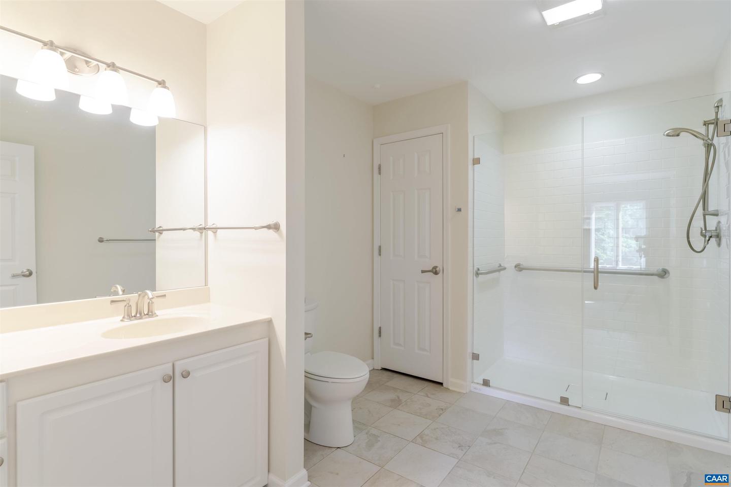 33 CANTERBURY RD, CHARLOTTESVILLE, Virginia 22901, 4 Bedrooms Bedrooms, ,3 BathroomsBathrooms,Residential,For sale,33 CANTERBURY RD,667664 MLS # 667664