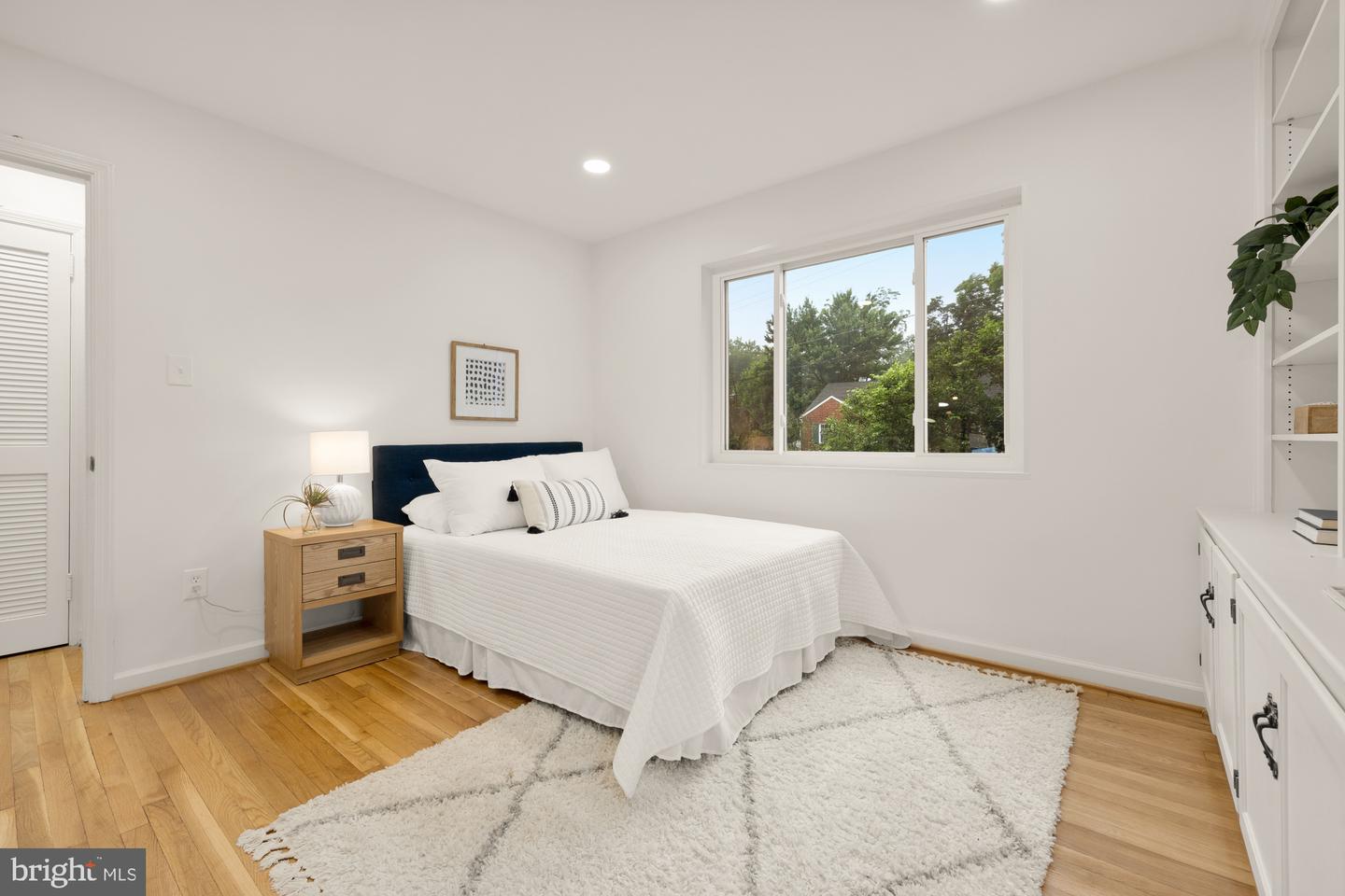 6232 18TH RD N, ARLINGTON, Virginia 22205, 3 Bedrooms Bedrooms, ,3 BathroomsBathrooms,Residential,For sale,6232 18TH RD N,VAAR2062102 MLS # VAAR2062102