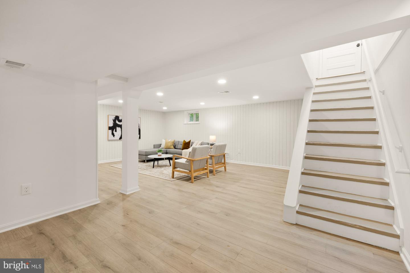 6232 18TH RD N, ARLINGTON, Virginia 22205, 3 Bedrooms Bedrooms, ,3 BathroomsBathrooms,Residential,For sale,6232 18TH RD N,VAAR2062102 MLS # VAAR2062102