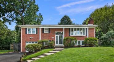 3430 RAMSGATE TER, ALEXANDRIA, Virginia 22309, 4 Bedrooms Bedrooms, ,2 BathroomsBathrooms,Residential,For sale,3430 RAMSGATE TER,VAFX2260378 MLS # VAFX2260378