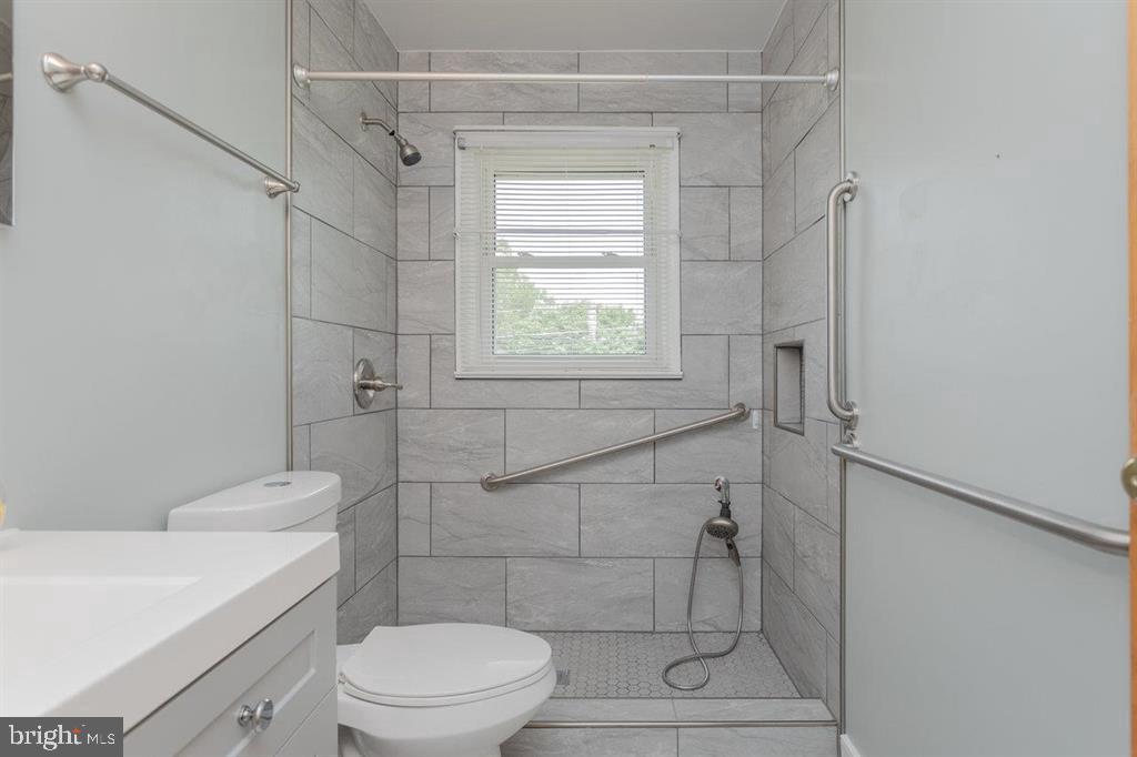 1019 ROCKINGHAM DR, HARRISONBURG, Virginia 22802, 3 Bedrooms Bedrooms, ,1 BathroomBathrooms,Residential,For sale,1019 ROCKINGHAM DR,VAHC2000458 MLS # VAHC2000458