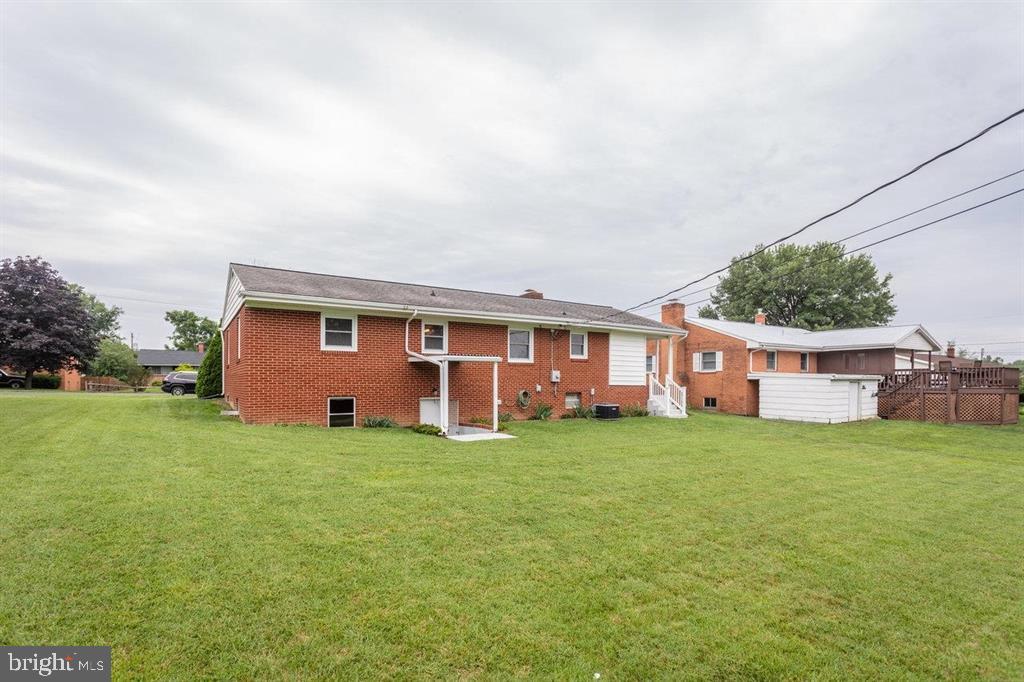 1019 ROCKINGHAM DR, HARRISONBURG, Virginia 22802, 3 Bedrooms Bedrooms, ,1 BathroomBathrooms,Residential,For sale,1019 ROCKINGHAM DR,VAHC2000458 MLS # VAHC2000458