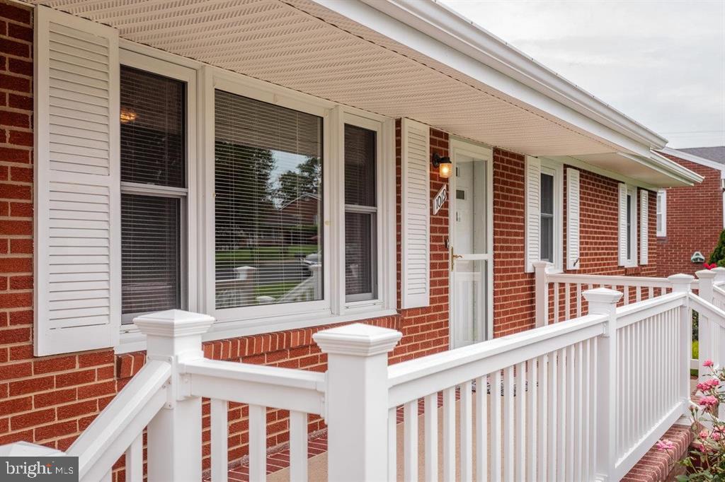 1019 ROCKINGHAM DR, HARRISONBURG, Virginia 22802, 3 Bedrooms Bedrooms, ,1 BathroomBathrooms,Residential,For sale,1019 ROCKINGHAM DR,VAHC2000458 MLS # VAHC2000458