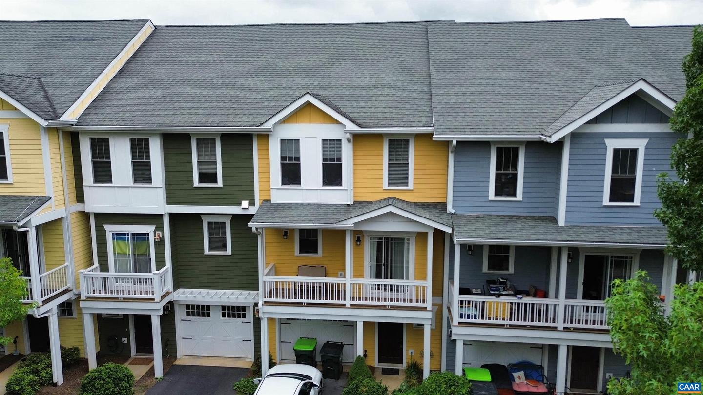 1727 PAINTED SKY TER, CHARLOTTESVILLE, Virginia 22901, 3 Bedrooms Bedrooms, ,3 BathroomsBathrooms,Residential,For sale,1727 PAINTED SKY TER,667674 MLS # 667674