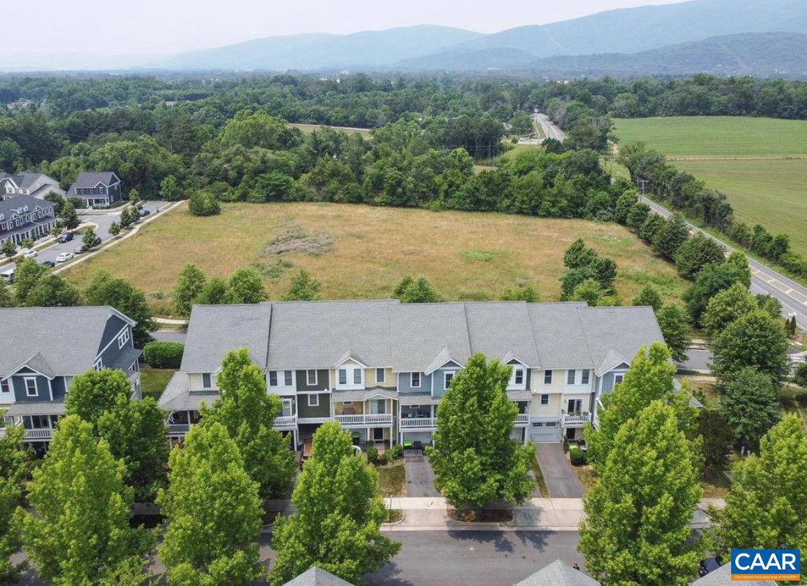 1727 PAINTED SKY TER, CHARLOTTESVILLE, Virginia 22901, 3 Bedrooms Bedrooms, ,3 BathroomsBathrooms,Residential,For sale,1727 PAINTED SKY TER,667674 MLS # 667674