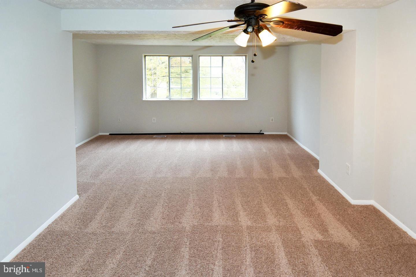 1652 THENIA PL, WOODBRIDGE, Virginia 22192, 2 Bedrooms Bedrooms, ,2 BathroomsBathrooms,Residential,For sale,1652 THENIA PL,VAPW2101156 MLS # VAPW2101156