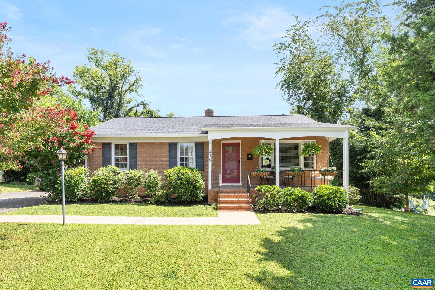 219 HARTMANS MILL RD, CHARLOTTESVILLE, Virginia 22903, 4 Bedrooms Bedrooms, ,2 BathroomsBathrooms,Residential,For sale,219 HARTMANS MILL RD,667653 MLS # 667653
