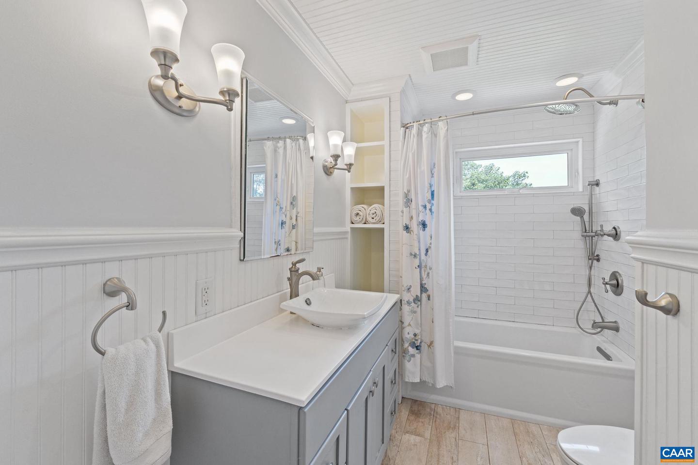219 HARTMANS MILL RD, CHARLOTTESVILLE, Virginia 22903, 4 Bedrooms Bedrooms, ,2 BathroomsBathrooms,Residential,For sale,219 HARTMANS MILL RD,667653 MLS # 667653
