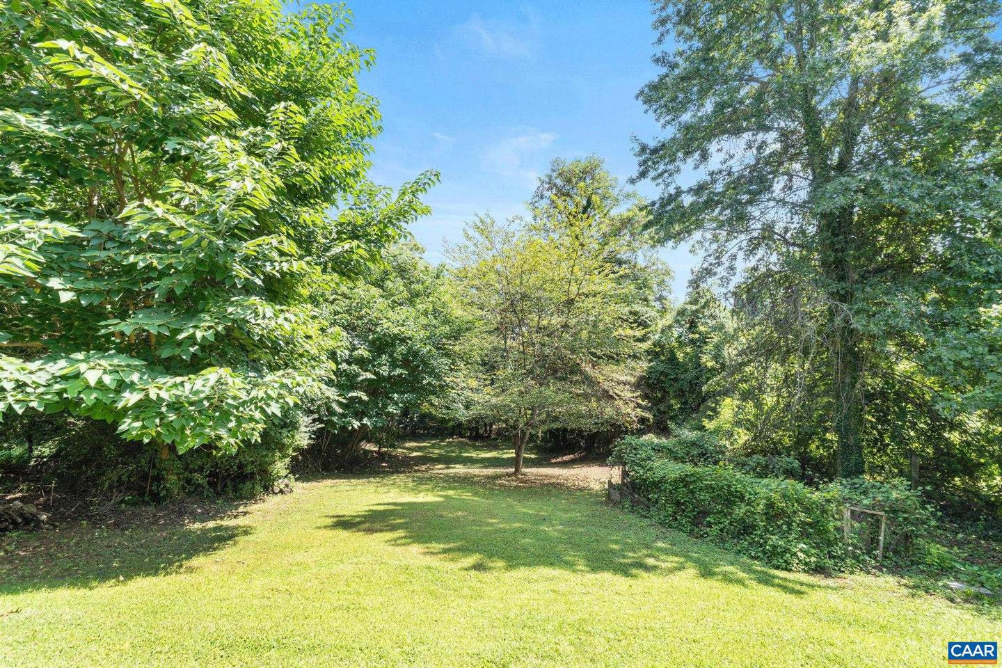 219 HARTMANS MILL RD, CHARLOTTESVILLE, Virginia 22903, 4 Bedrooms Bedrooms, ,2 BathroomsBathrooms,Residential,For sale,219 HARTMANS MILL RD,667653 MLS # 667653