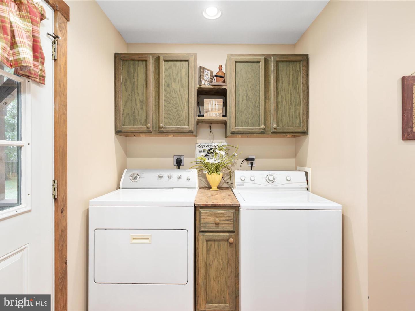 254 CARTE LN, MOUNT JACKSON, Virginia 22842, 2 Bedrooms Bedrooms, ,2 BathroomsBathrooms,Farm,For sale,254 CARTE LN,VASH2012110 MLS # VASH2012110