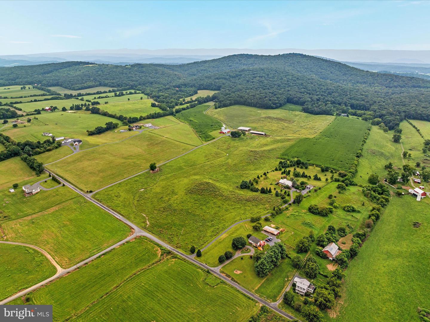 254 CARTE LN, MOUNT JACKSON, Virginia 22842, 2 Bedrooms Bedrooms, ,2 BathroomsBathrooms,Farm,For sale,254 CARTE LN,VASH2012110 MLS # VASH2012110