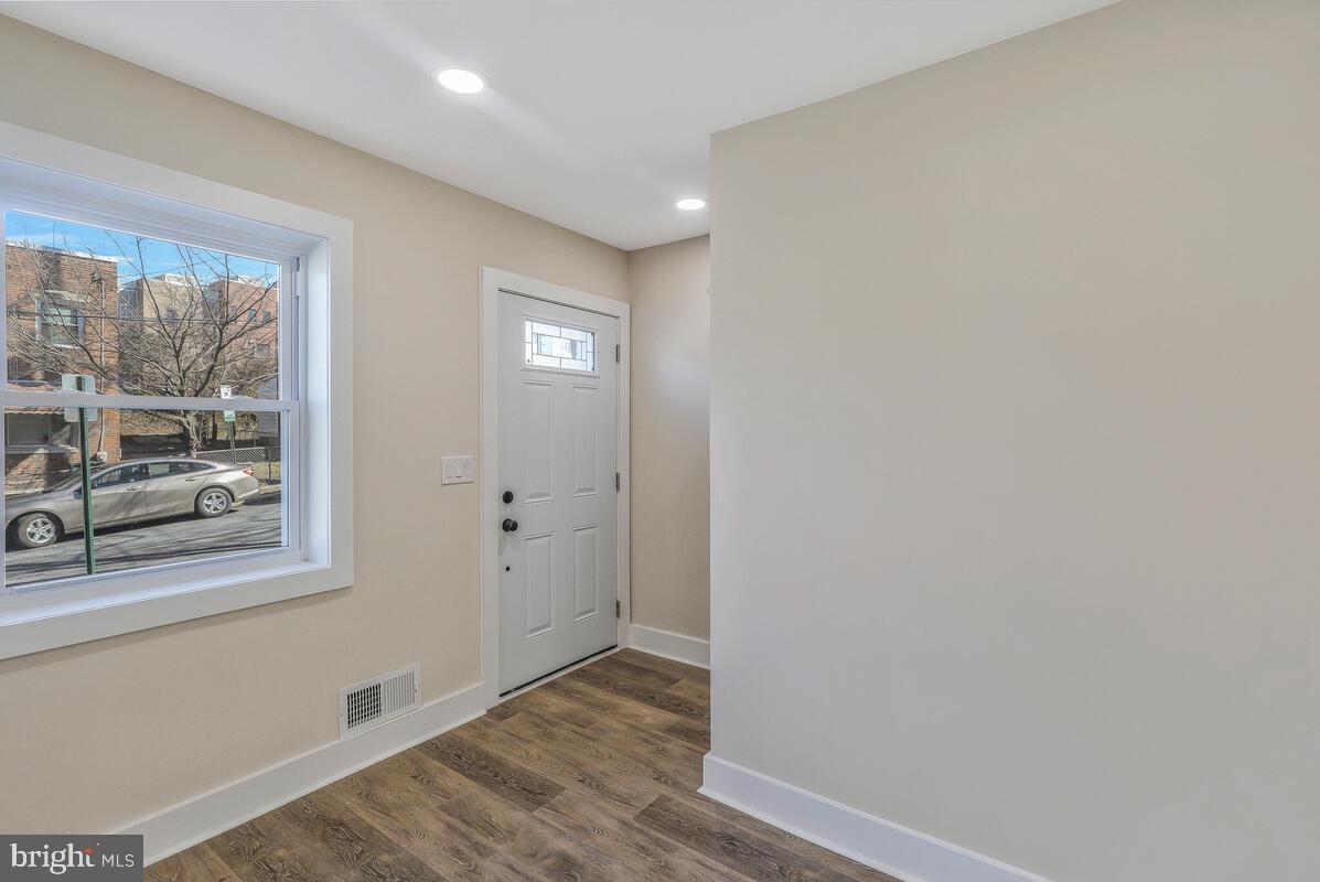 1319 DEXTER TER SE, WASHINGTON, District Of Columbia 20020, 3 Bedrooms Bedrooms, ,1 BathroomBathrooms,Residential,For sale,1319 DEXTER TER SE,DCDC2152576 MLS # DCDC2152576