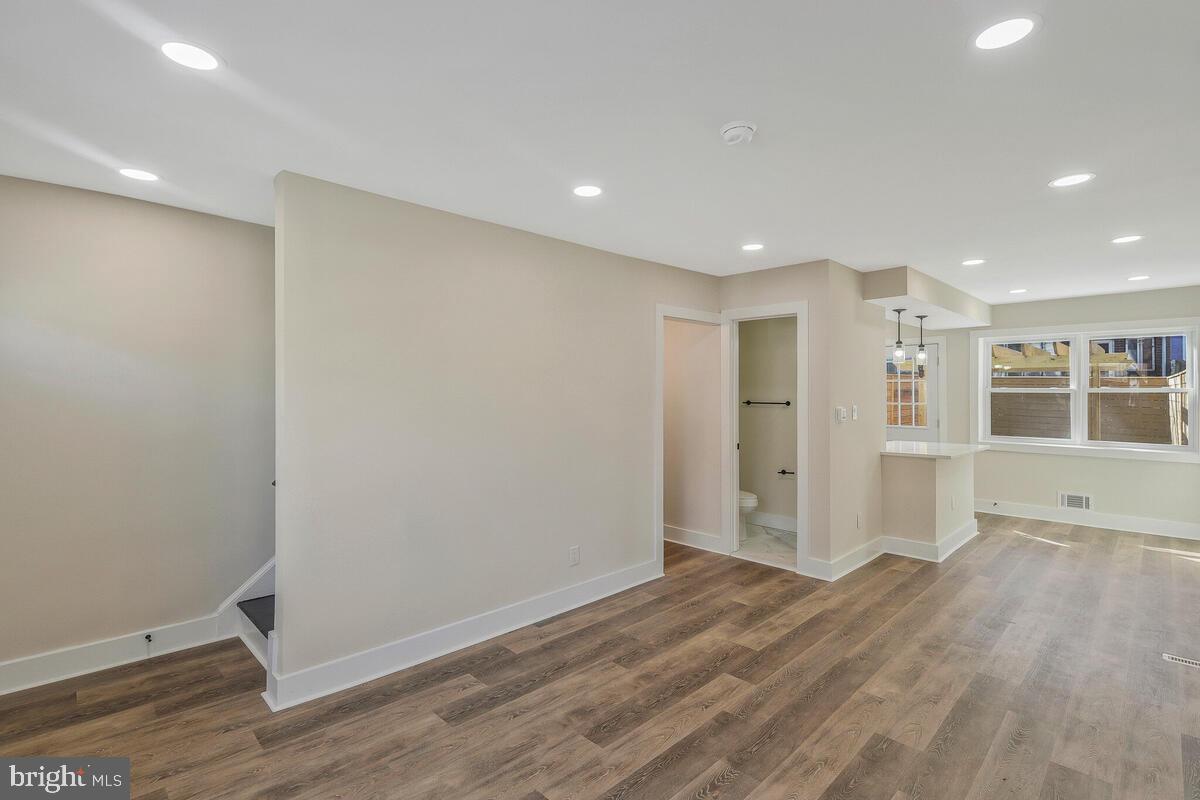 1319 DEXTER TER SE, WASHINGTON, District Of Columbia 20020, 3 Bedrooms Bedrooms, ,1 BathroomBathrooms,Residential,For sale,1319 DEXTER TER SE,DCDC2152576 MLS # DCDC2152576