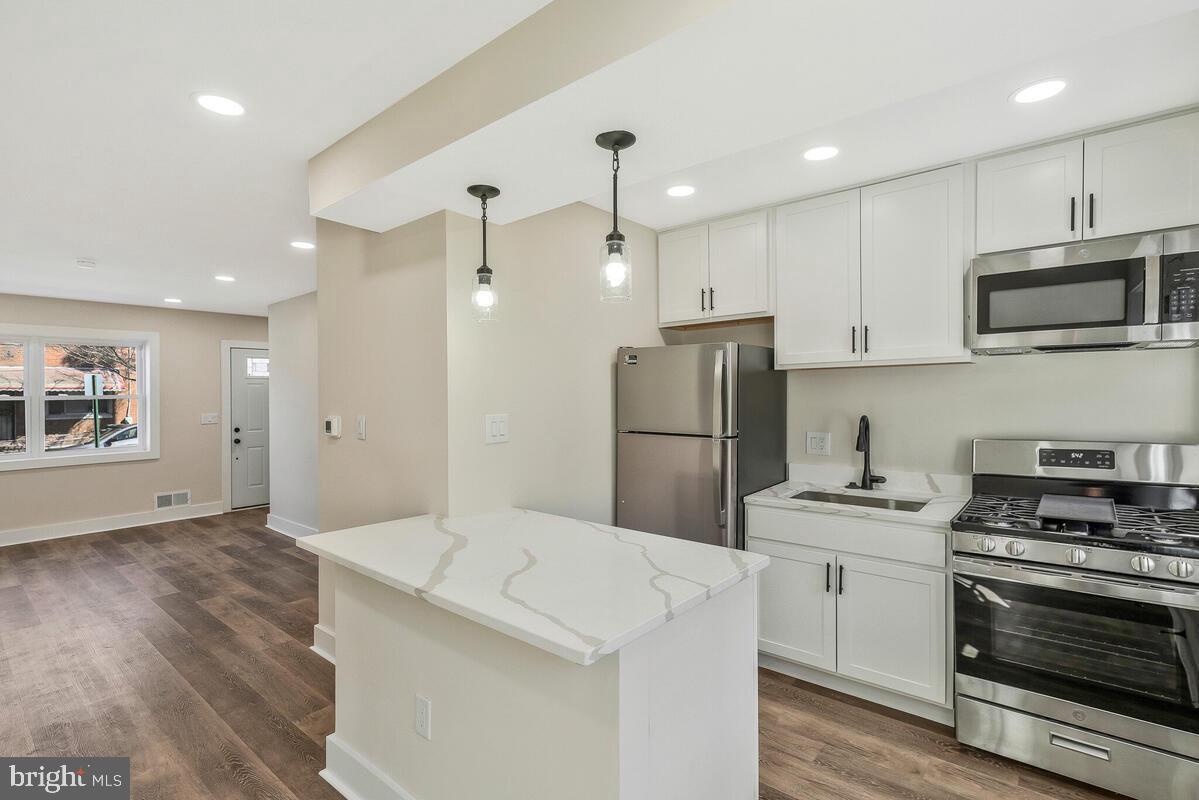 1319 DEXTER TER SE, WASHINGTON, District Of Columbia 20020, 3 Bedrooms Bedrooms, ,1 BathroomBathrooms,Residential,For sale,1319 DEXTER TER SE,DCDC2152576 MLS # DCDC2152576