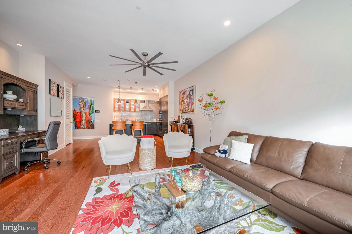 1177 22ND ST NW #4H, WASHINGTON, District Of Columbia 20037, 1 Bedroom Bedrooms, ,1 BathroomBathrooms,Residential,For sale,1177 22ND ST NW #4H,DCDC2184438 MLS # DCDC2184438