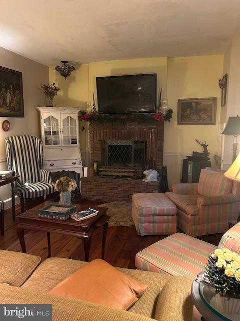9124 JOHN S MOSBY HWY, UPPERVILLE, Virginia, 4 Bedrooms Bedrooms, ,4 BathroomsBathrooms,Residential,9124 JOHN S MOSBY HWY,VAFQ2017774 MLS # VAFQ2017774